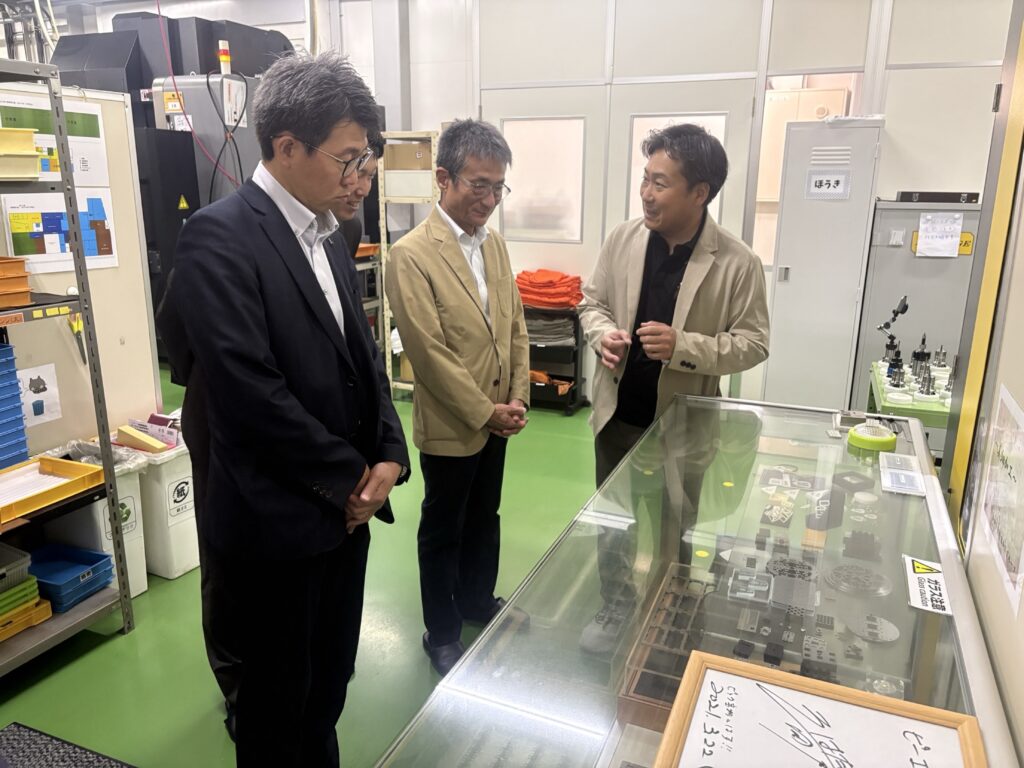 PMT③